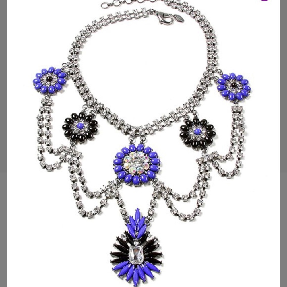 NWT Amrita Symgh Gunmetal Celebration Necklace